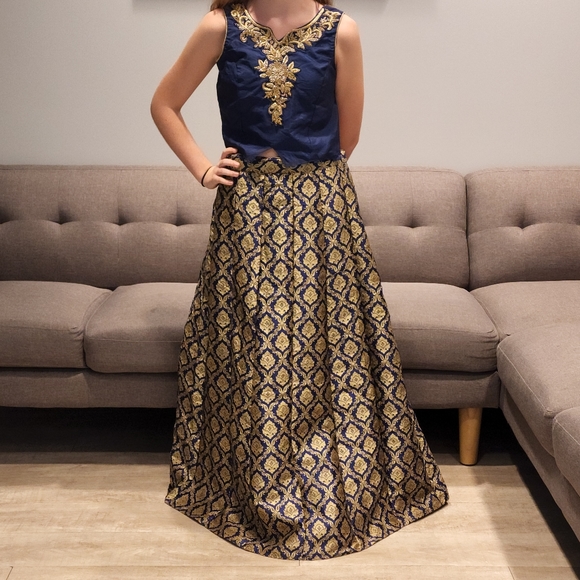 Indian Salwar - Picture 2 of 4